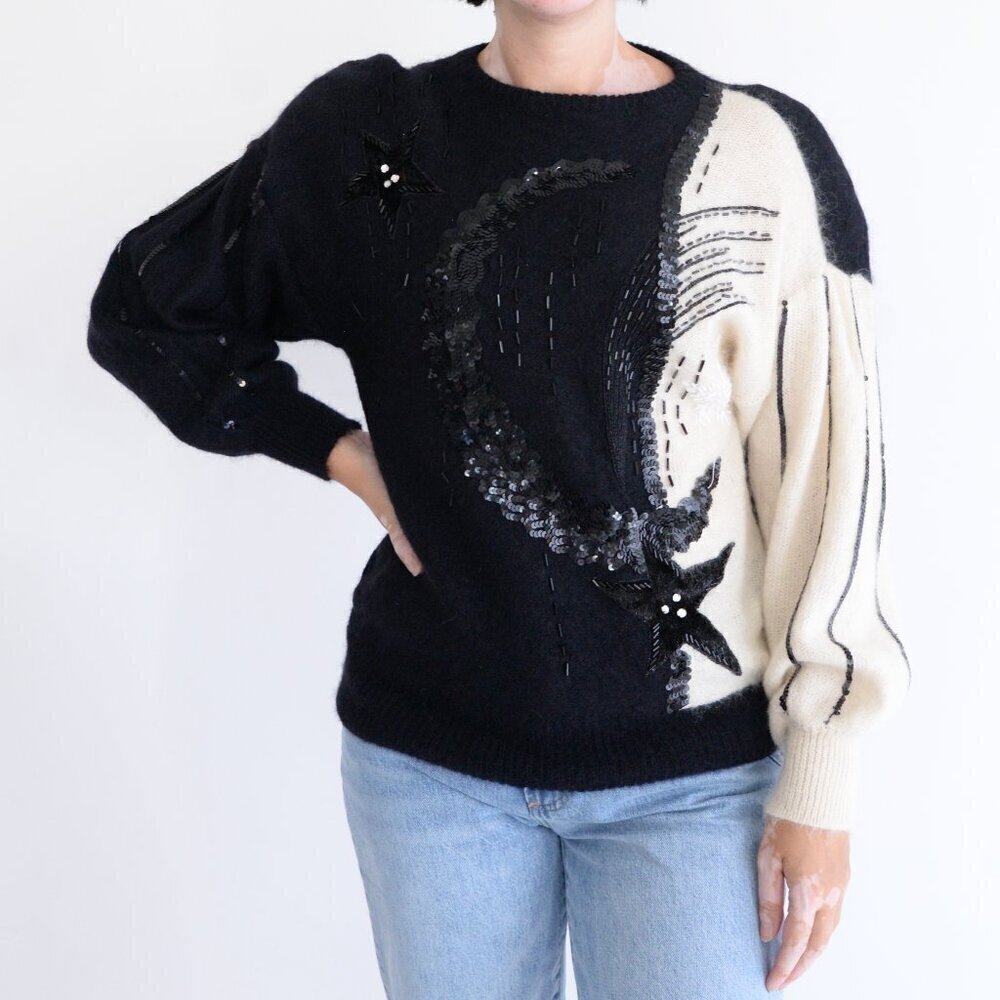 Vintage Escada Black Cream Colour Blocked Sequin Fine Knit Bat Wing Sweater M